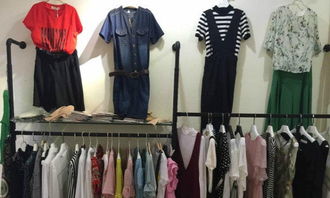 黄金地段精品女装店转让，零费用易接手，鞋帽经营亦可拓展