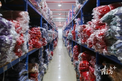 春节不停机 我在普宁开工厂，仗着鞋帽走天下